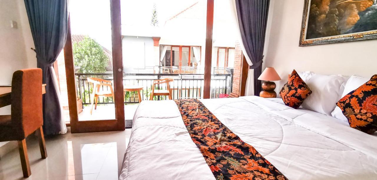 Santi Homestay Canggu Kültér fotó