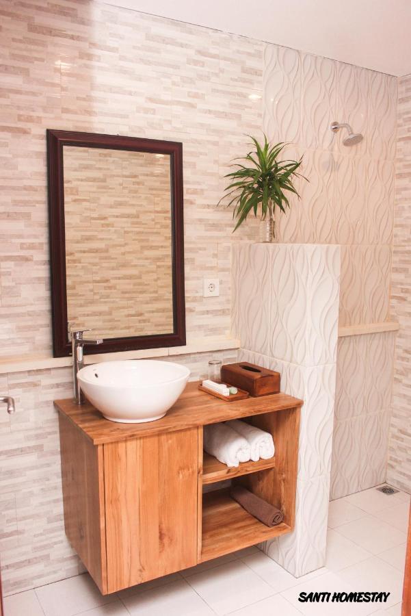 Santi Homestay Canggu Kültér fotó