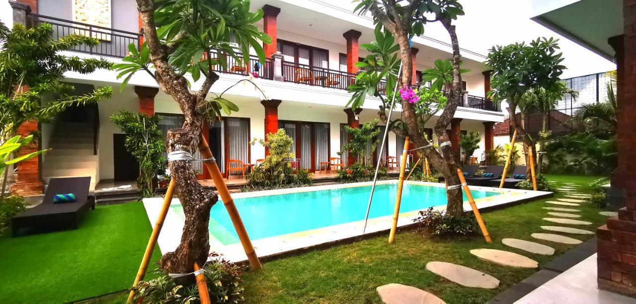 Santi Homestay Canggu Kültér fotó