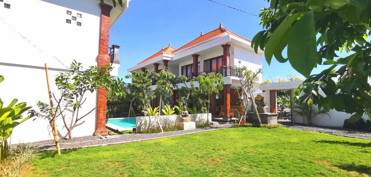 Santi Homestay Canggu Kültér fotó