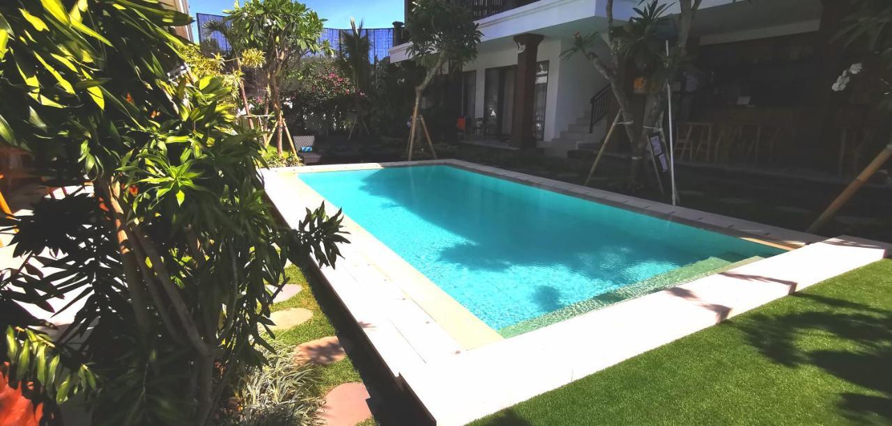 Santi Homestay Canggu Kültér fotó
