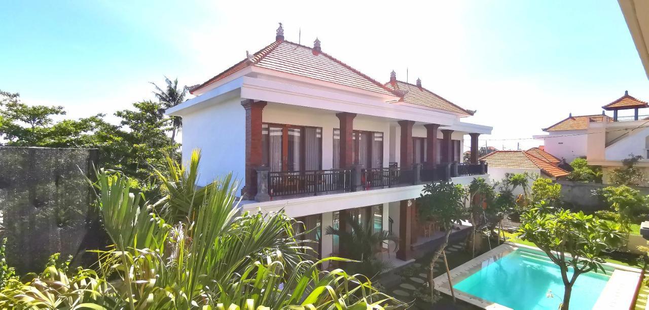 Santi Homestay Canggu Kültér fotó